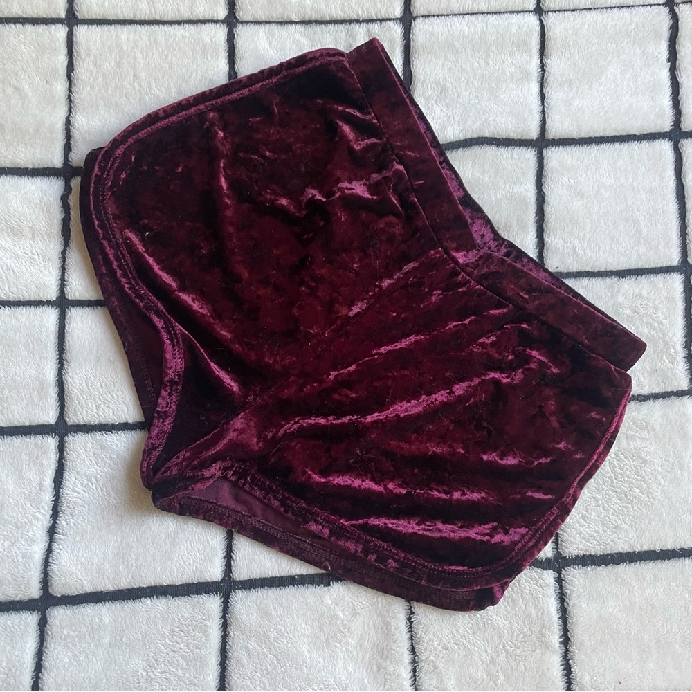 High waisted Velvet Booty Shorts